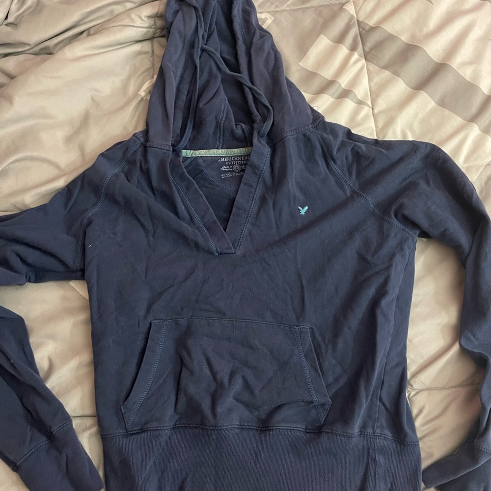 American Eagle long sleeve